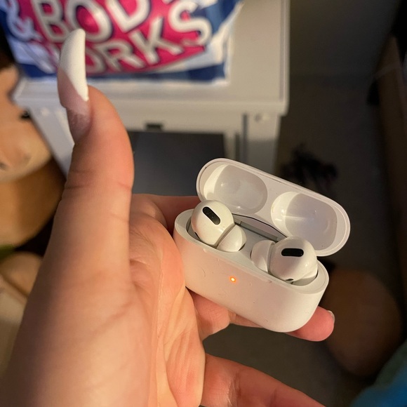 Apple AirPods